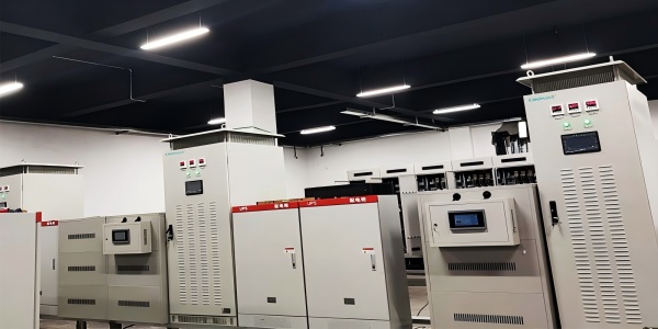 Phân tích ứng dụng và lợi thế cốt lõi của UPS công nghiệp trong tự động hóa công nghiệp